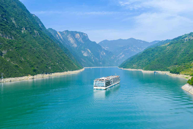 Yangtze-Kreuzfahrt mit Enshi und Chongqing